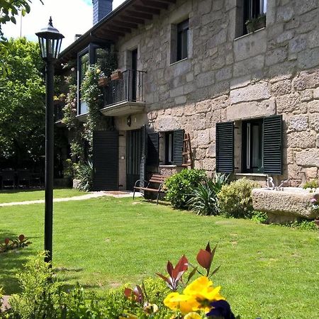 Conjunto Entre Acebos Guest House Sotillo de Sanabria Bagian luar foto