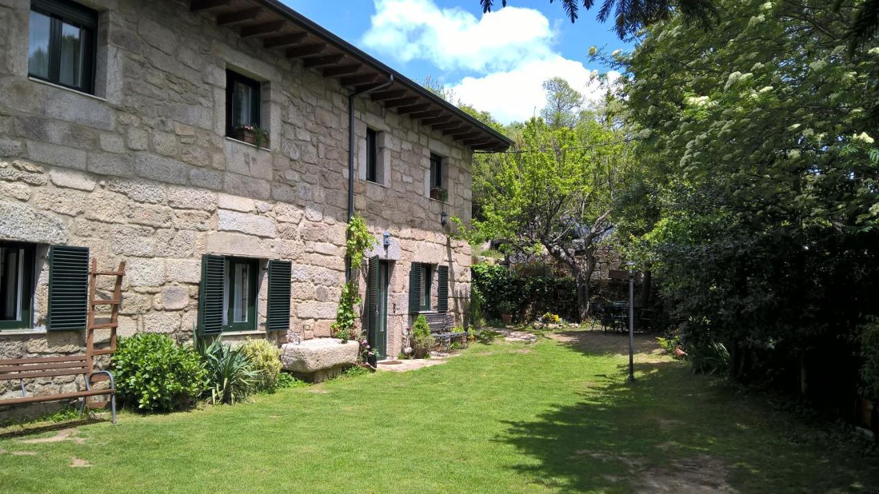 Conjunto Entre Acebos Guest House Sotillo de Sanabria Bagian luar foto